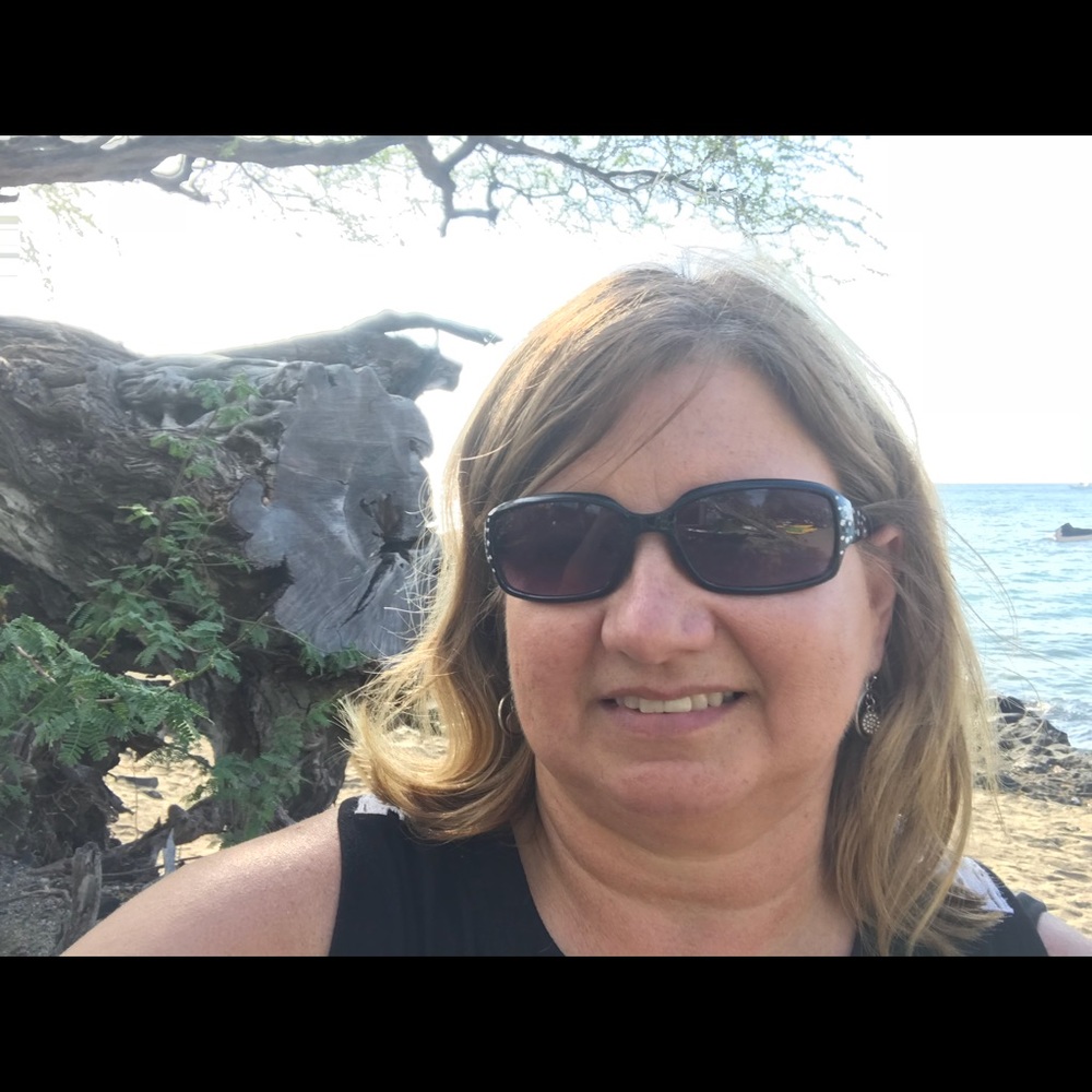 Meet your Posher, Valerie